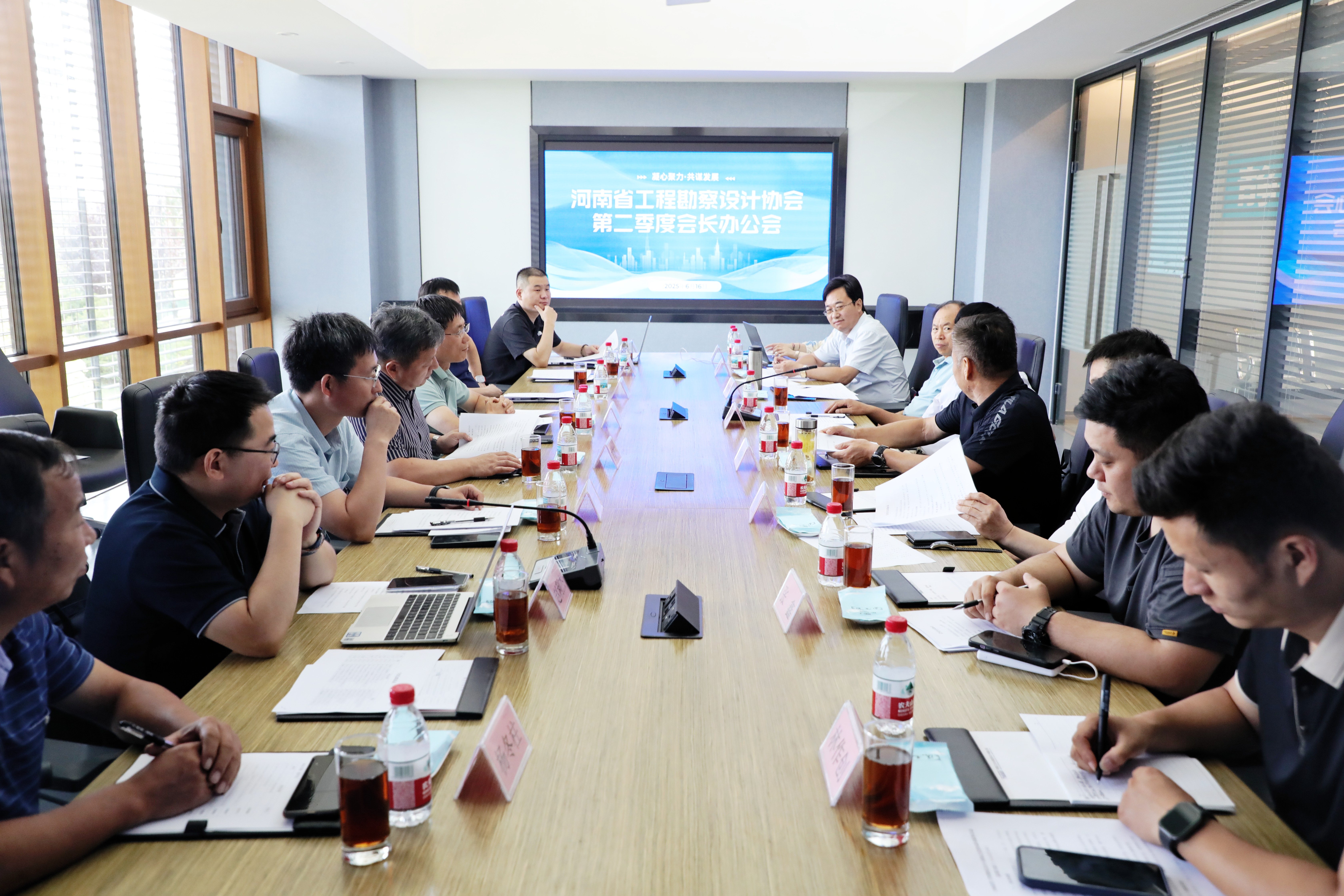 全體_副本.jpg 全體_副本.jpg